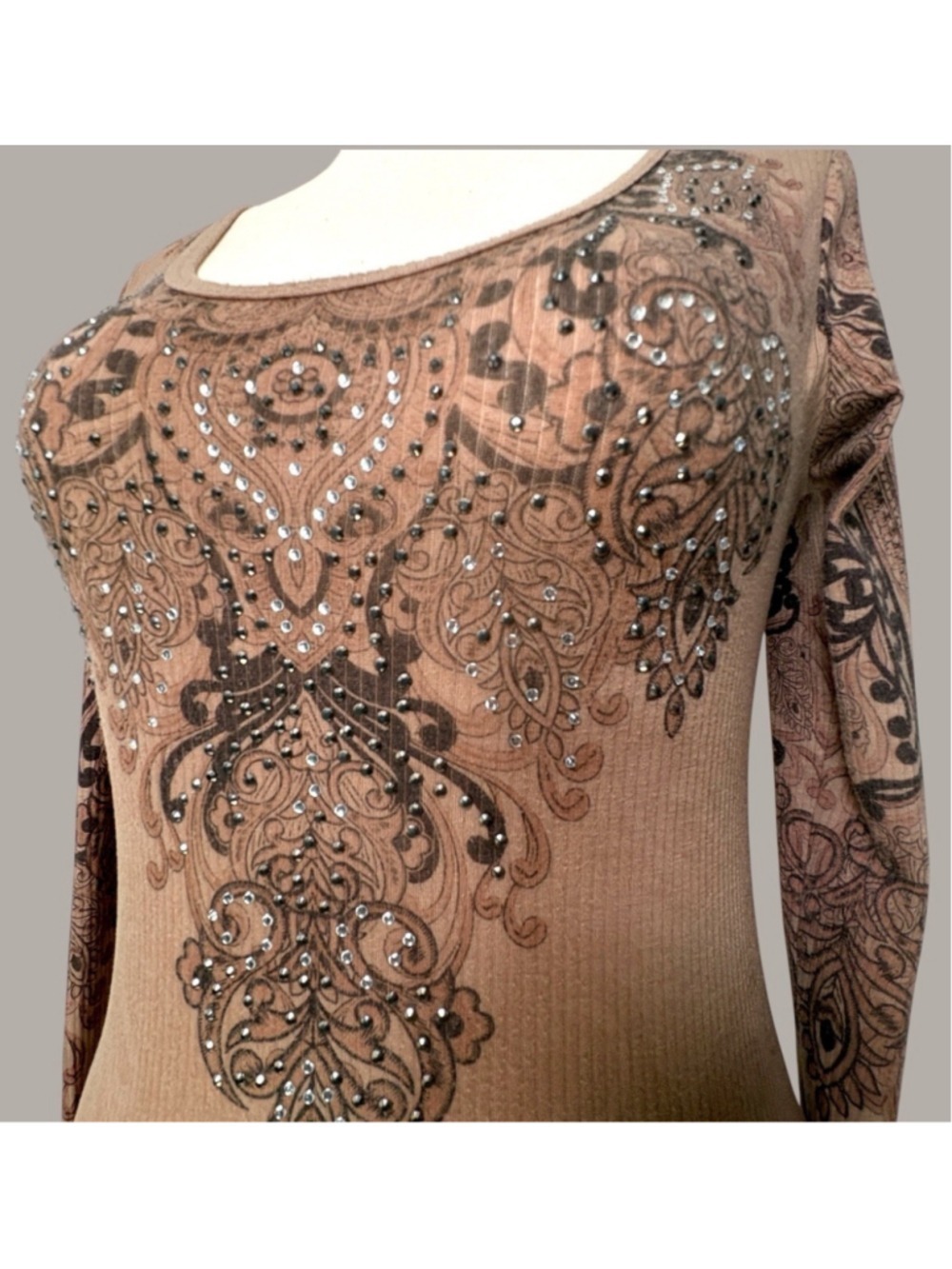 Vocal Rhinestone Angel Wings Long Sleeve Top M Tan Ribbed Y2K Mall Goth Biker - Picture 4 of 15